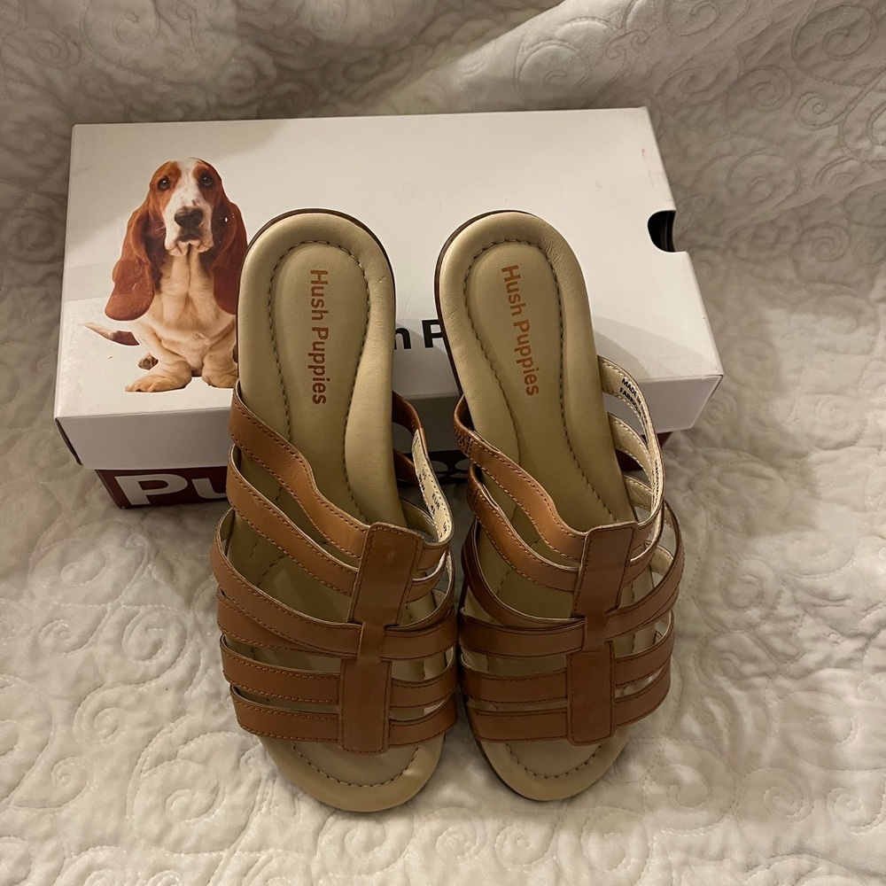 Hush Puppies Women's Brown Strappy Sandals